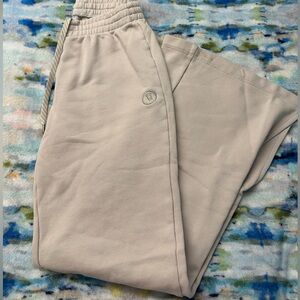 vuori sedona wide leg sweatpants